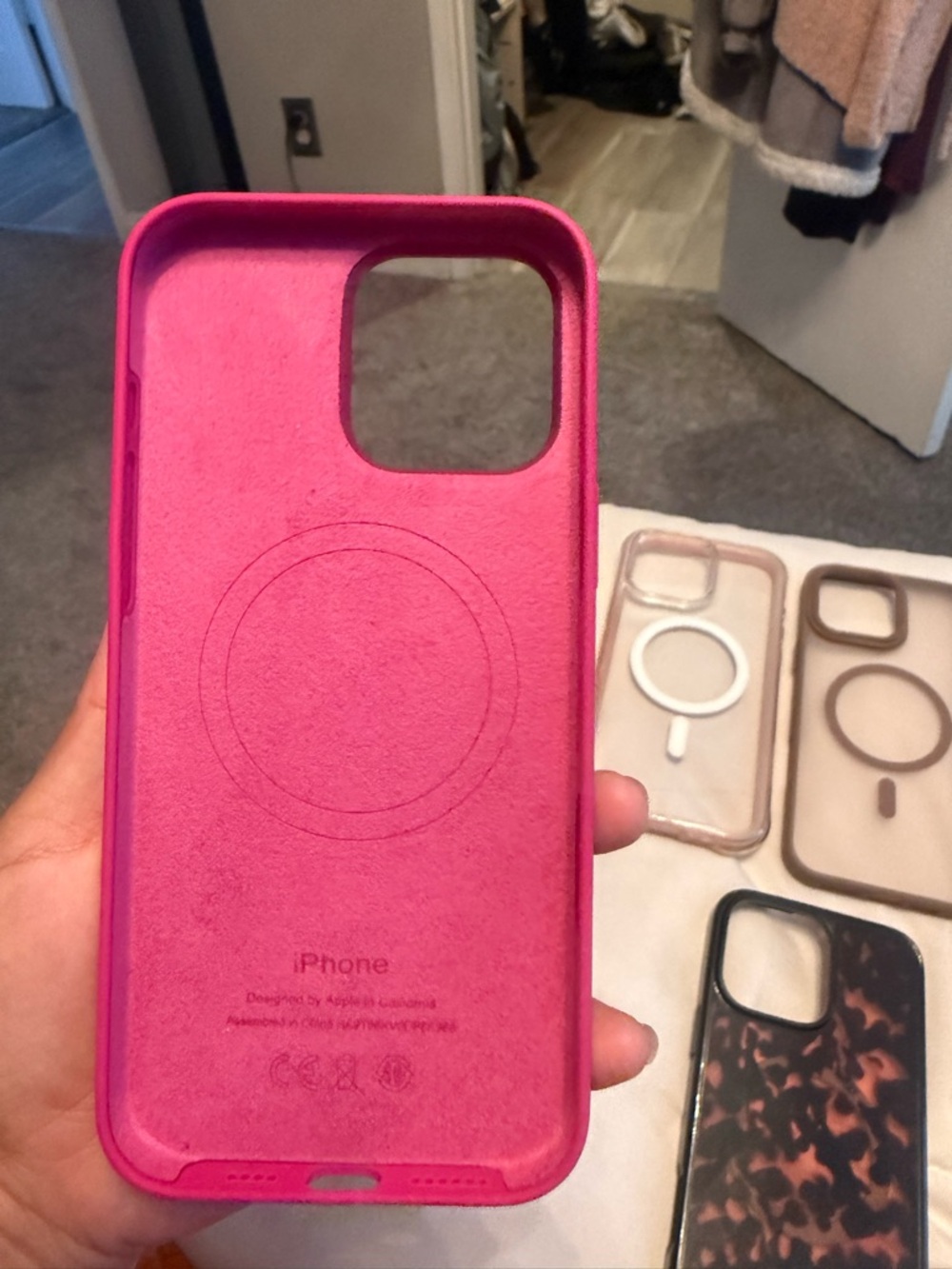 iPhone 16 Pro Max cases Bundle - Picture 3 of 11